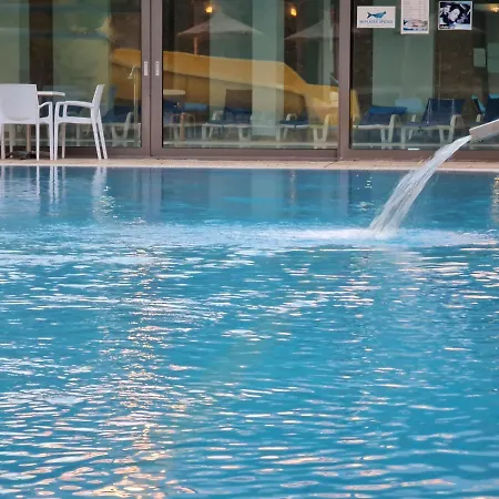 Appartement 2-bedroom Sleeps 4 Free Parking *