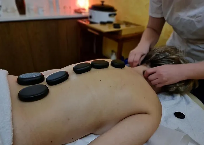 Appartement 2-bedroom Sleeps 4 Free Parking *